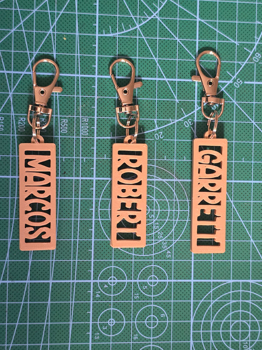 Custom 3D Name Keychain – Silver Clip | PLA | Personalized Gift.