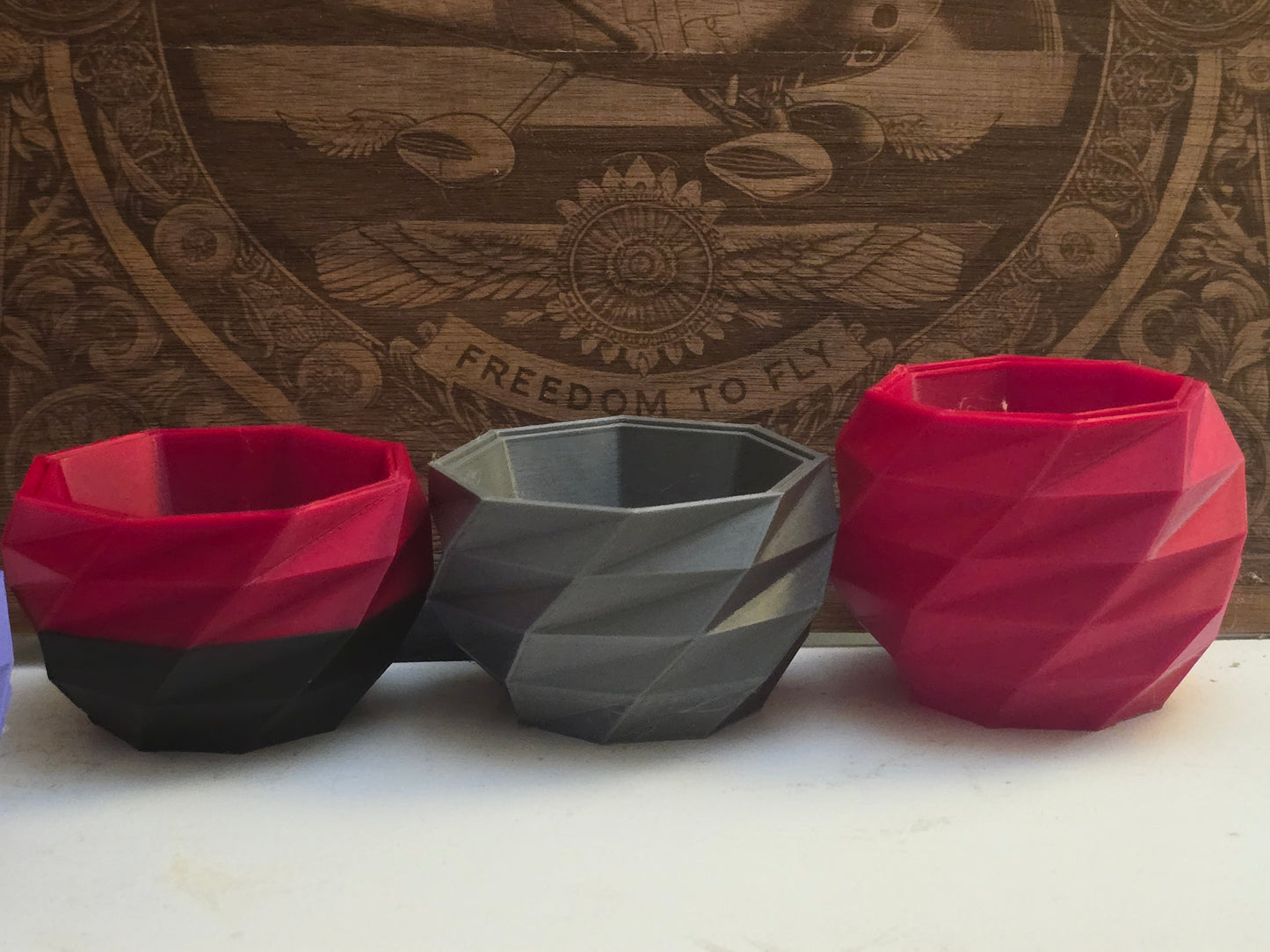 Geometric 3D Printed Planter – Modern Mini Pot for Succulents & Cactus | PLA Eco-Friendly | Bold Colors. Plants it's Not included.